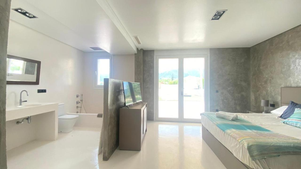 Ferienwohnung White House En Enguera - Fantastica Casa Con Jacuzzi Piscina Y Barbacoa Exterior foto